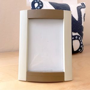 Two-Toned Picture Frame